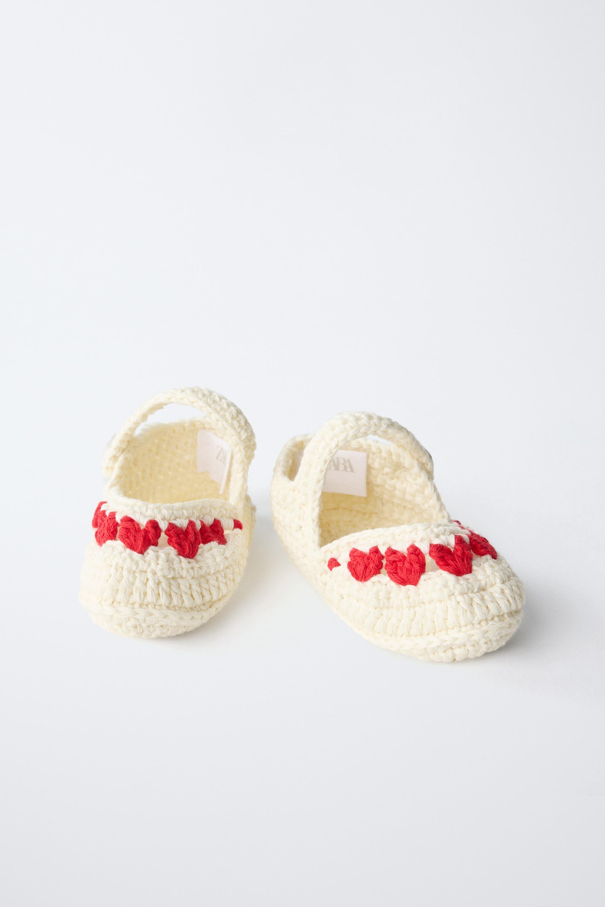 HEART BOOTIES